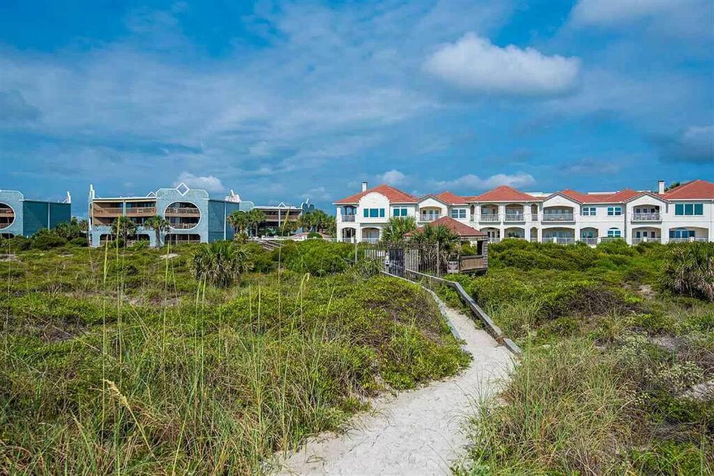 Beachfront Community Sunny Walk To Ocean Pool Spa Villa St. Augustine Exterior photo