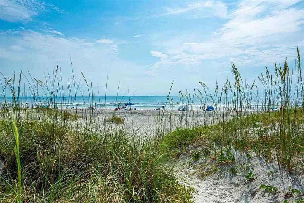 Beachfront Community Sunny Walk To Ocean Pool Spa Villa St. Augustine Exterior photo