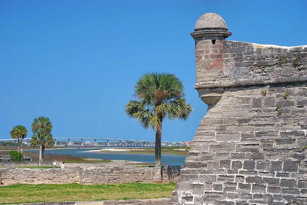 Beachfront Community Sunny Walk To Ocean Pool Spa Villa St. Augustine Exterior photo